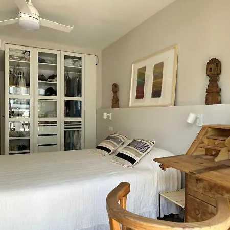 Apartment A Bright Townhouse In The Marbellamar Residential Development